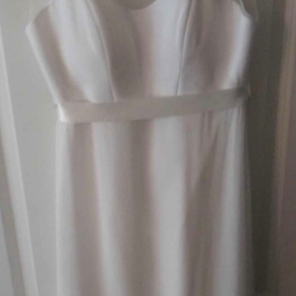 Ella Rosa Wedding Dresses SIZE 6 (2) DRESSES and SIZE 16 (2) DRESSES - Picture 4 of 5